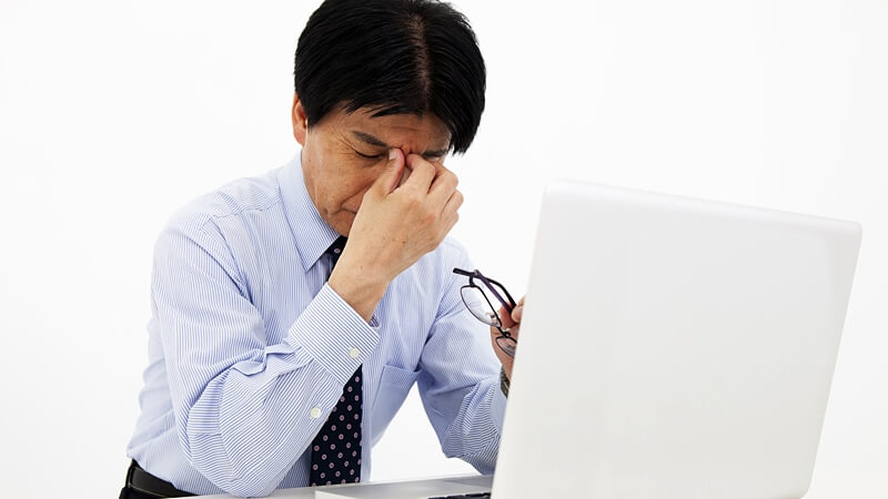 老眼を改善！老眼回復トレーニングなど8つのセルフケア術を大公開