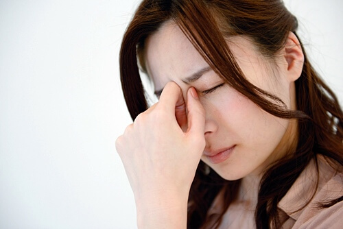 眼精疲労を解消して老眼を改善させる
